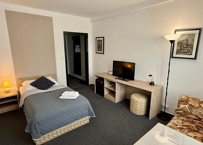 A-Austerlitz Hotel