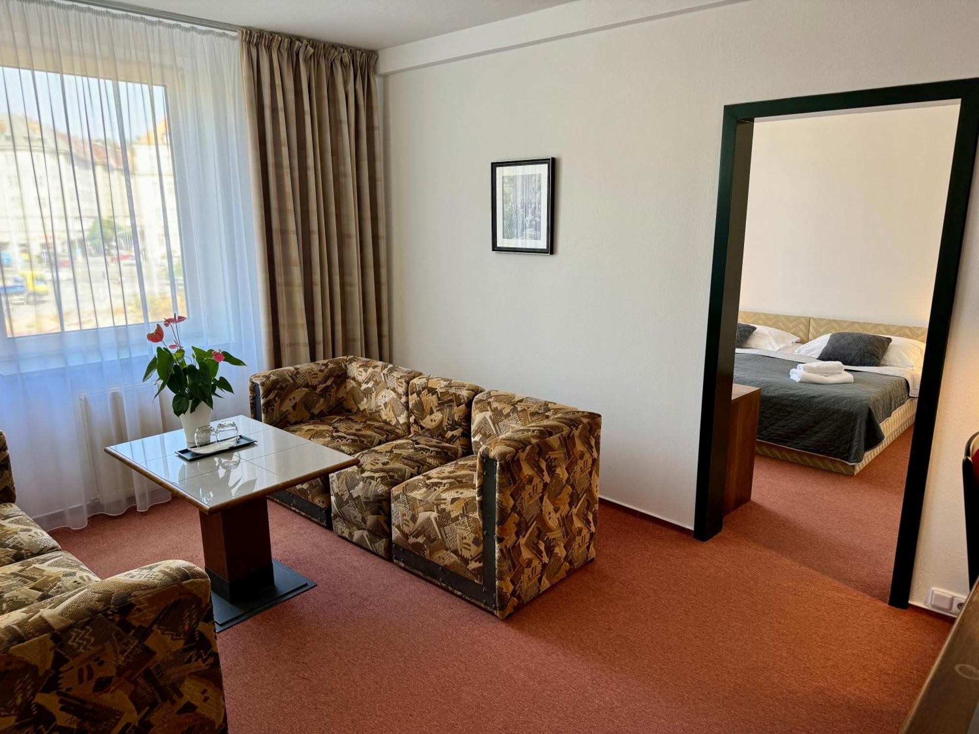 A-austerlitz Hotel