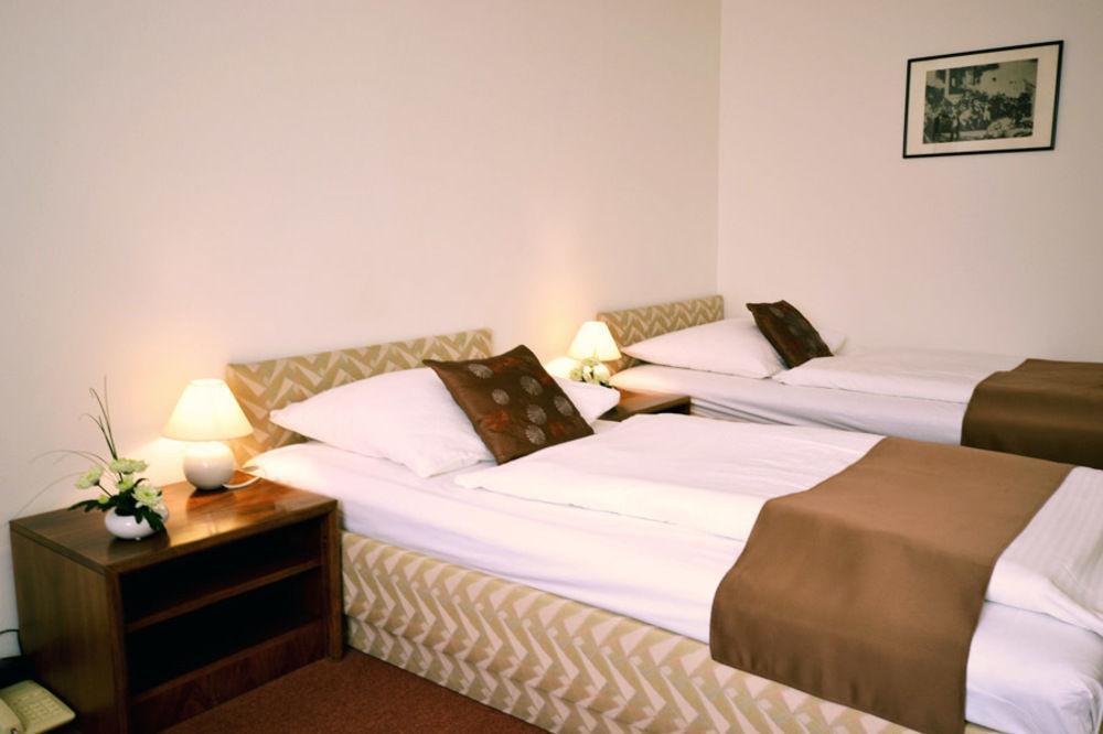 A-austerlitz Hotel