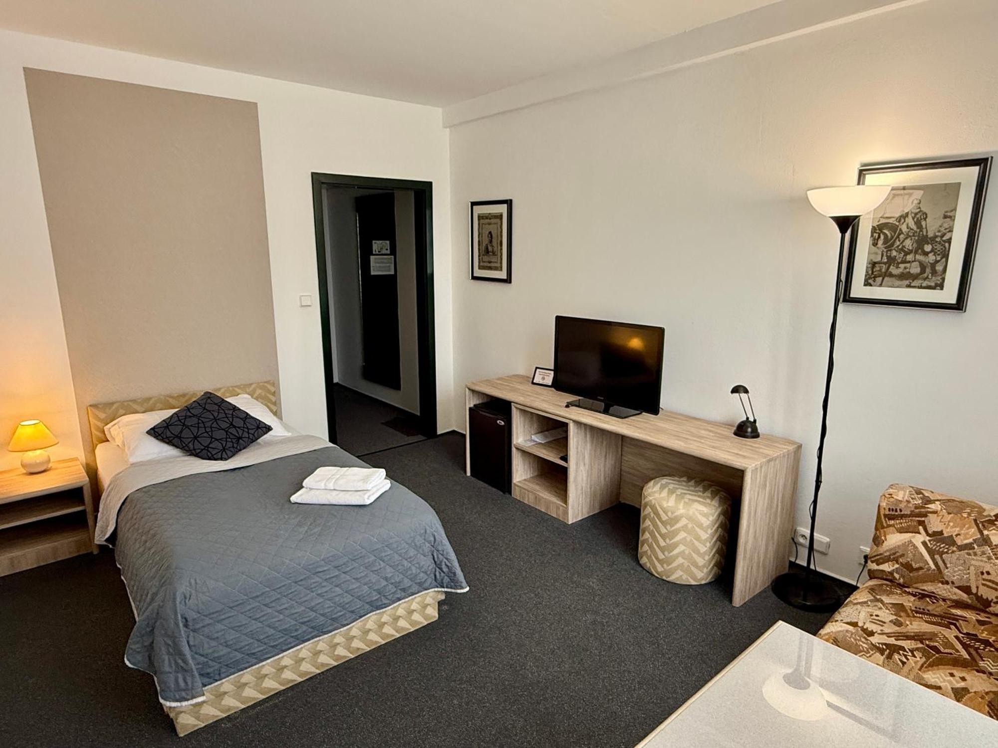 Hotel A-austerlitz 3*